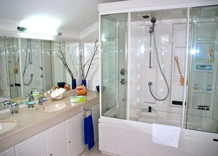 Blue S. Martinho Apartment *